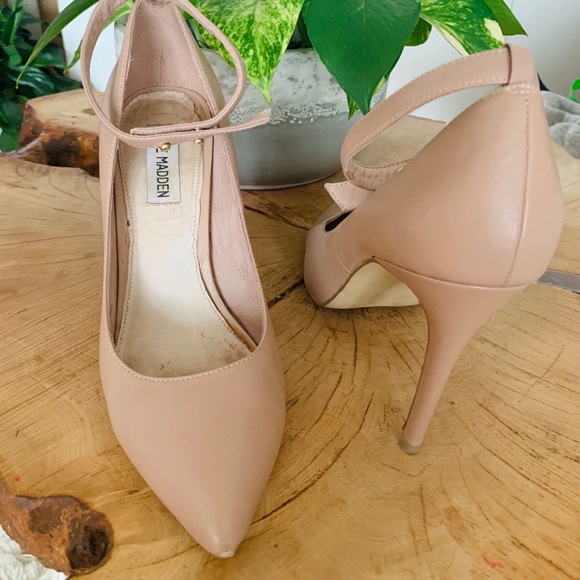 Steve Madden | Ballerina Pumps - Picture 2 of 4